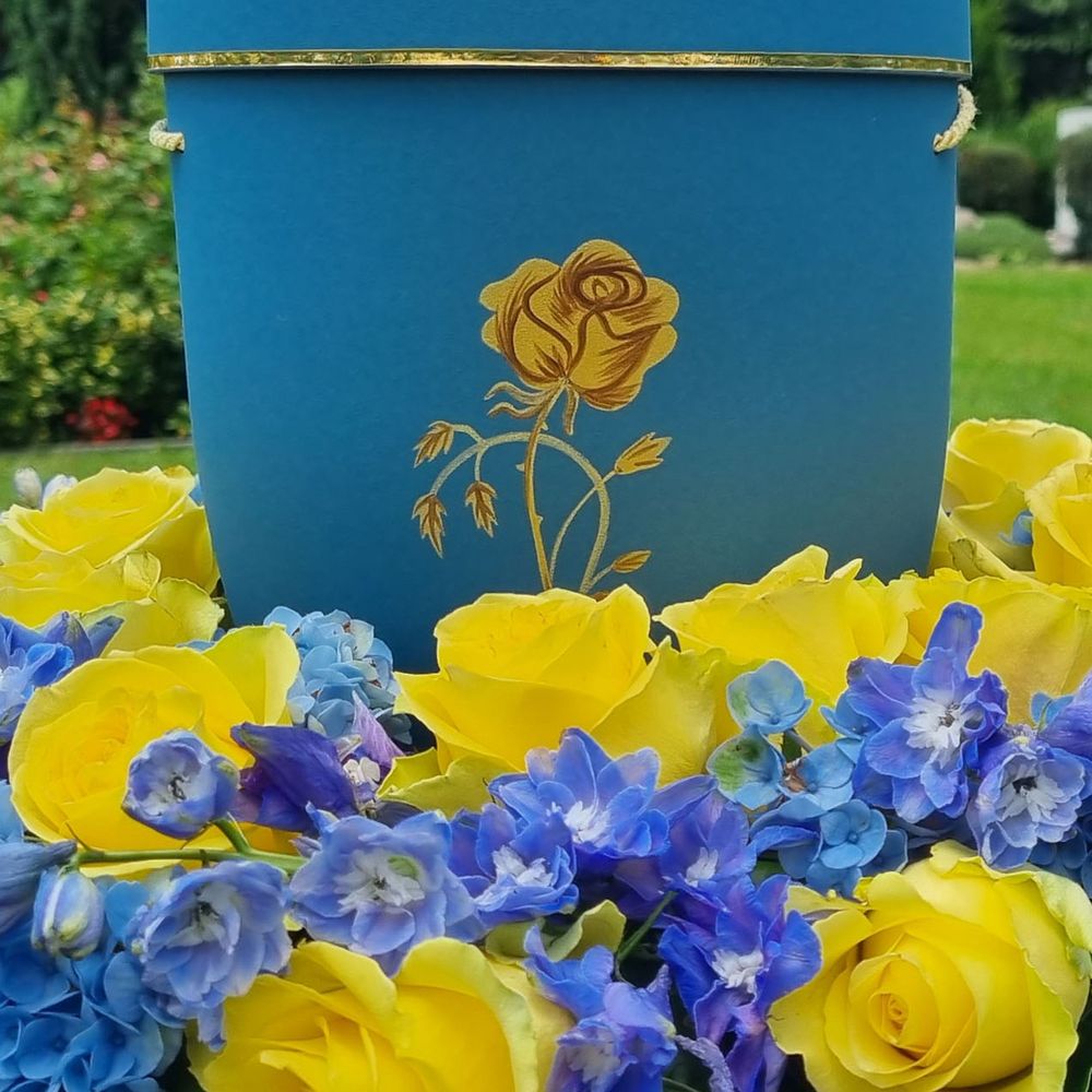 goldene-rose-37aaab92